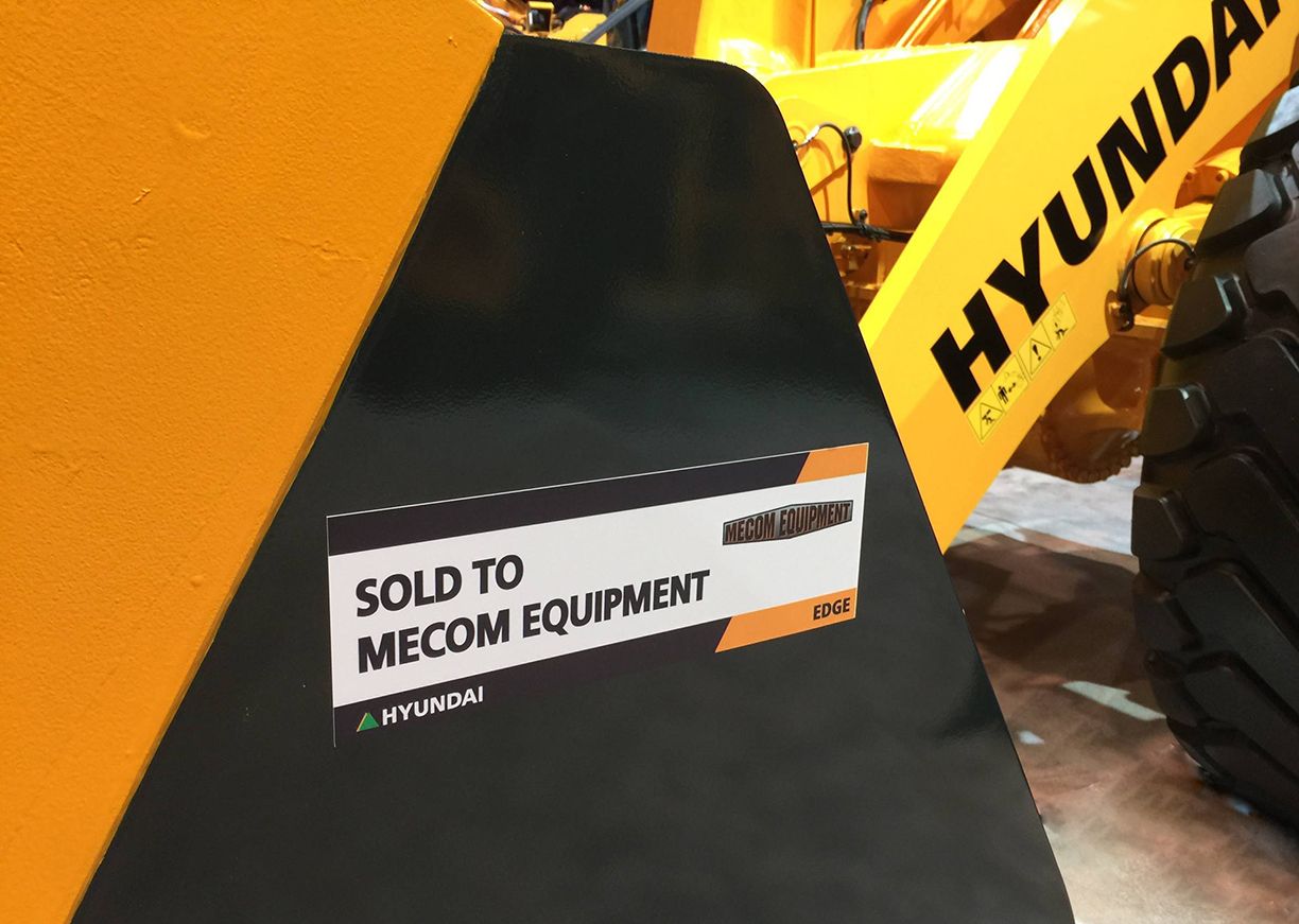 Hyundai Construction Equipment Americas Sells 15 Machines from Its CONEXPO Exhibit to Six Dealers