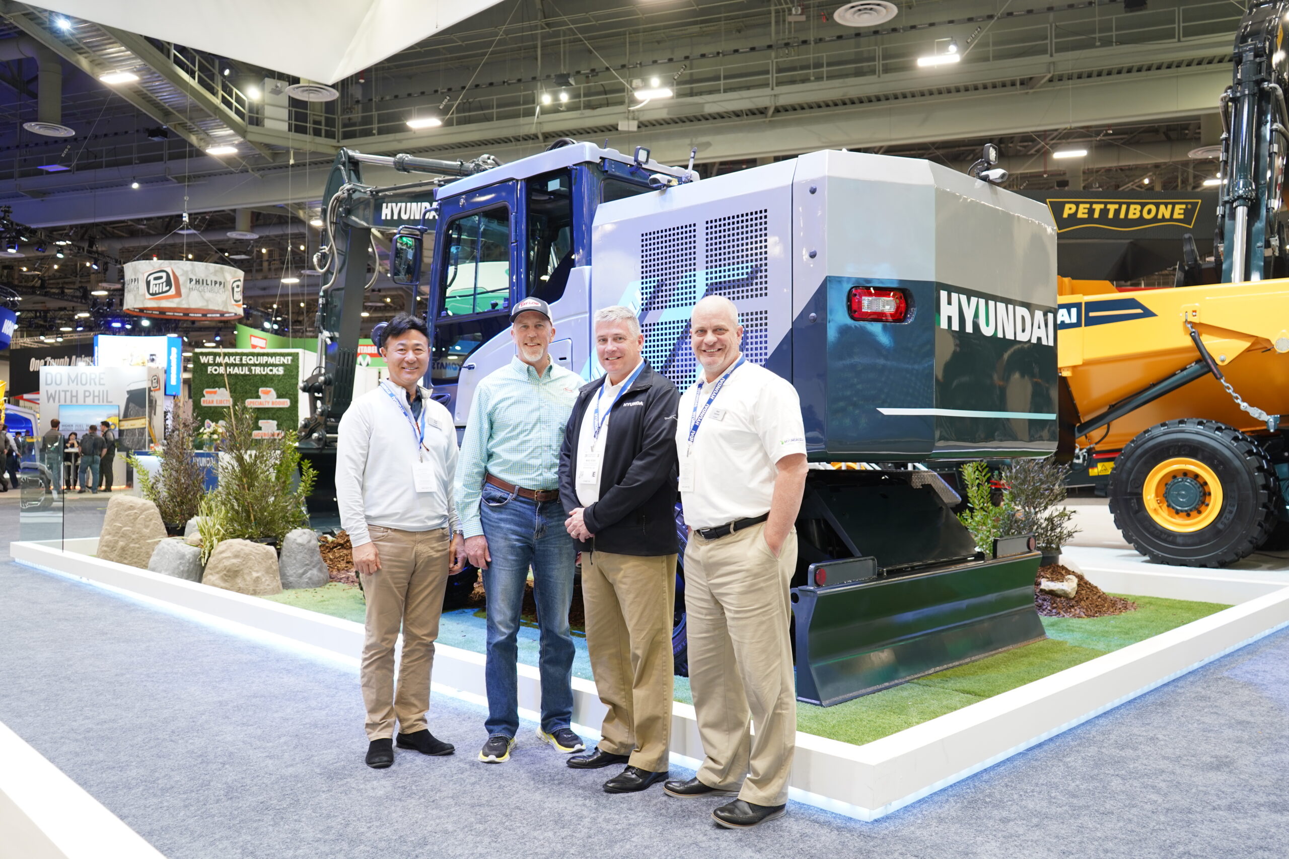 Hyundai Dealer Taylor Construction Equipment Adds Parts of Indiana, Ohio to Its Sales Territory